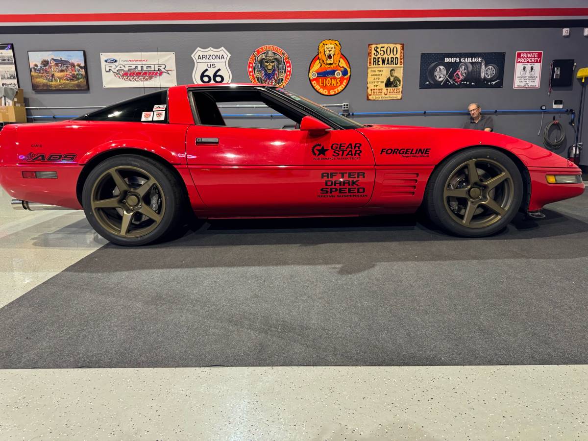C4-corvette-1991-red-3
