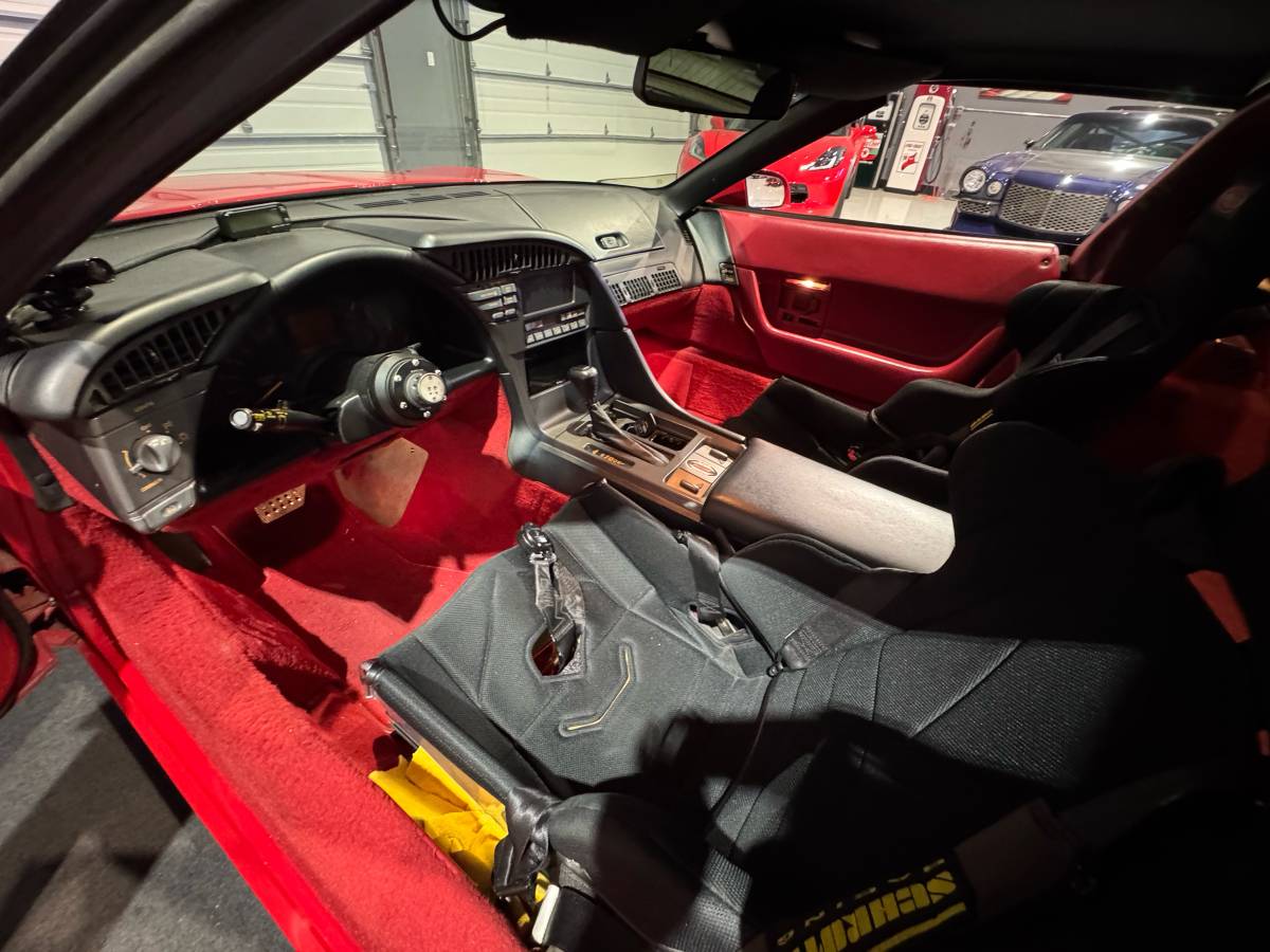 C4-corvette-1991-red-8