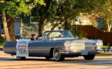 Caddi-deville-convertible-1964-blue-5