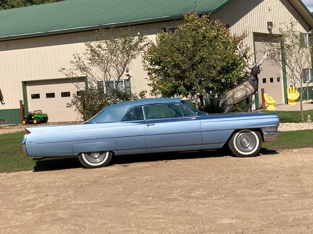 Caddi-deville-convertible-1964-blue