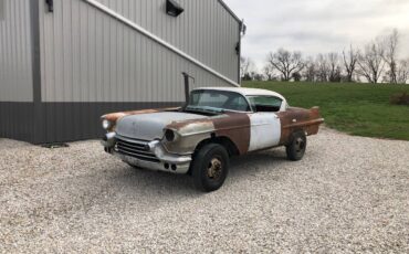 Caddy-coupe-deville-diesel-1957-4