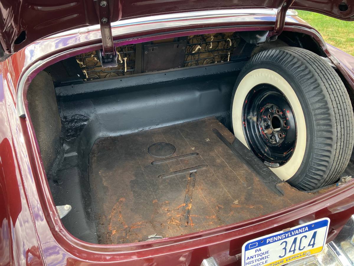 Cadillac-1949-red-13