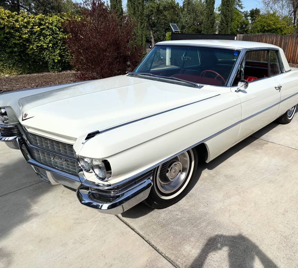 Cadillac-1963-white-2