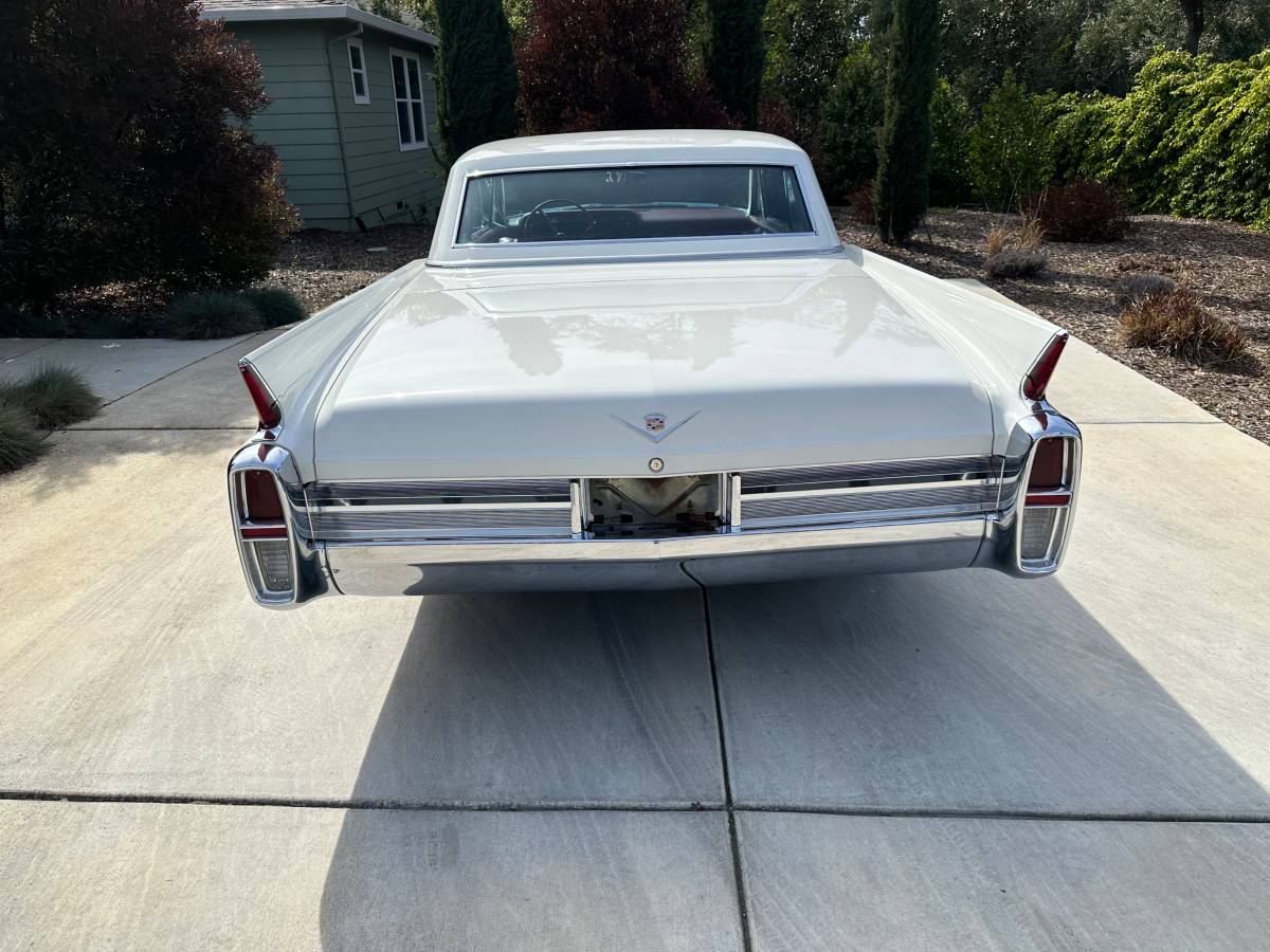 Cadillac-1963-white-5