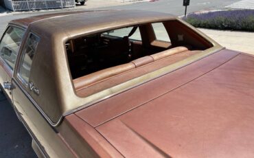Cadillac-1978-brown-2