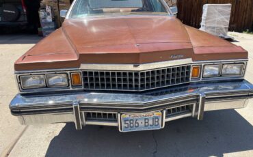 Cadillac-1978-brown
