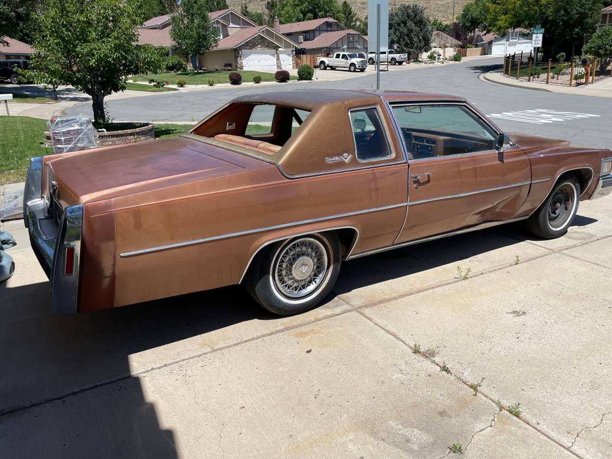 Cadillac-1978-brown-5