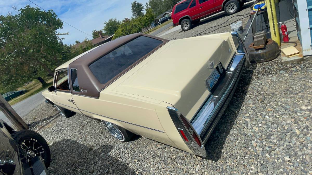Cadillac-1979-1
