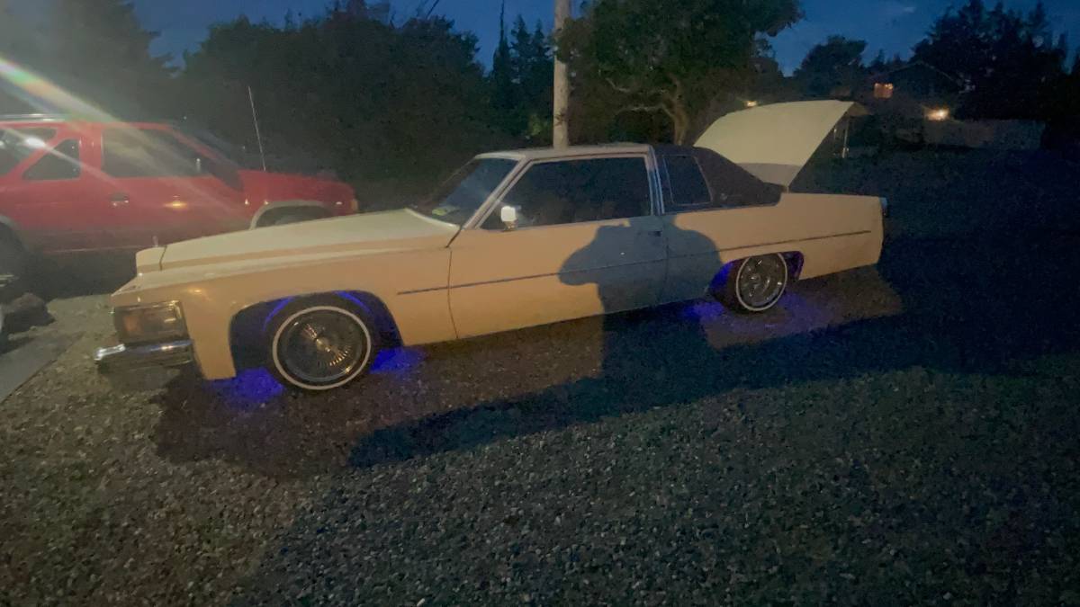 Cadillac-1979-12