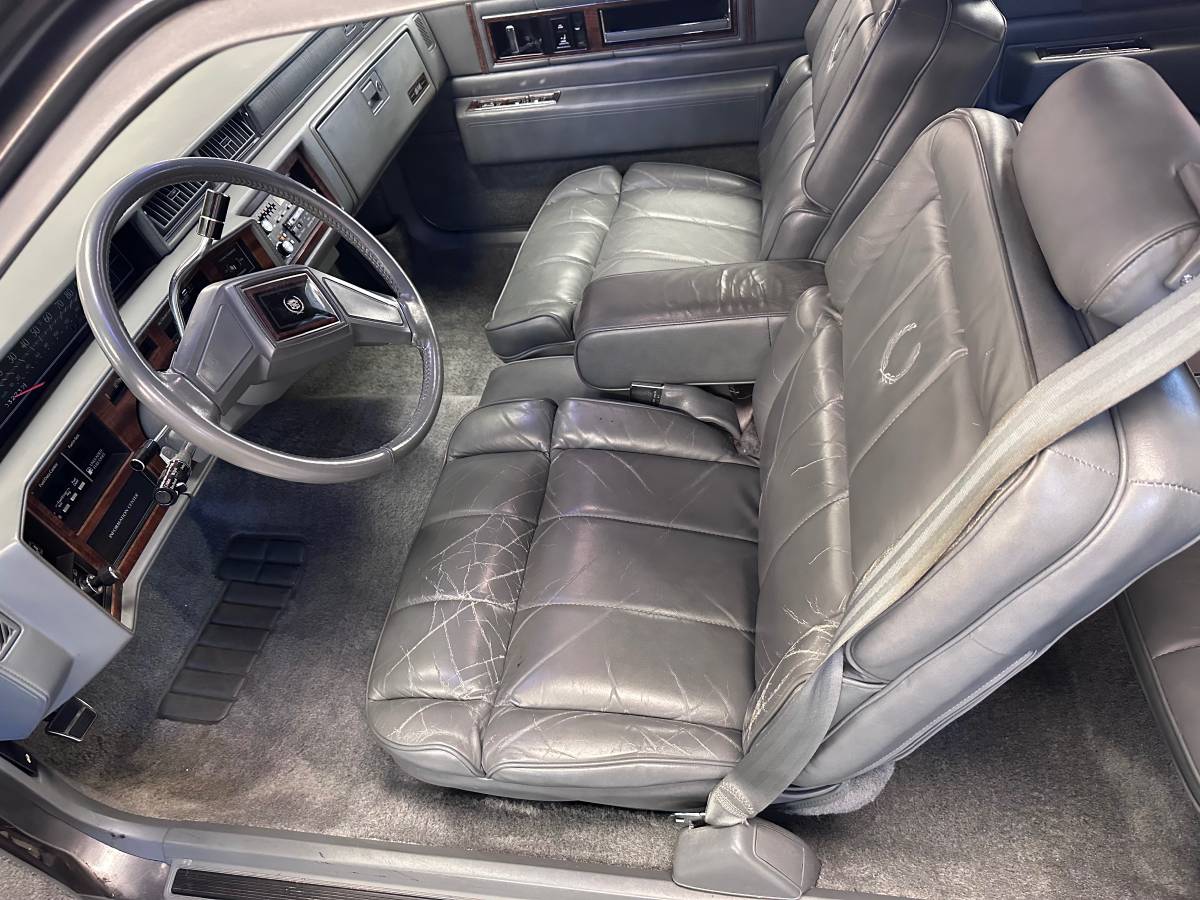 Cadillac-1985-2