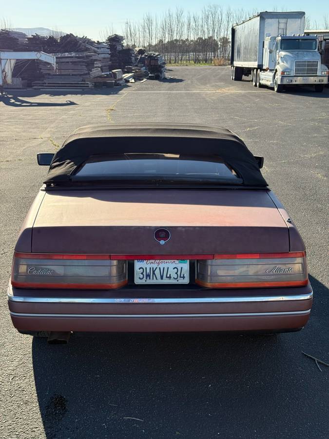 Cadillac-1987-red-6
