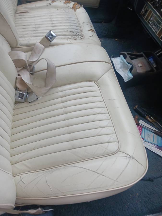 Cadillac-1988-white-6