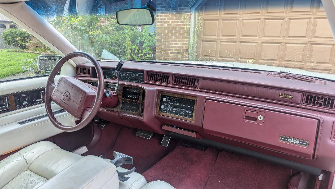 Cadillac-1991-white-1