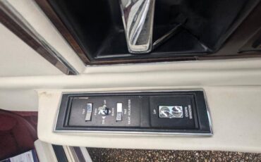 Cadillac-1991-white-6