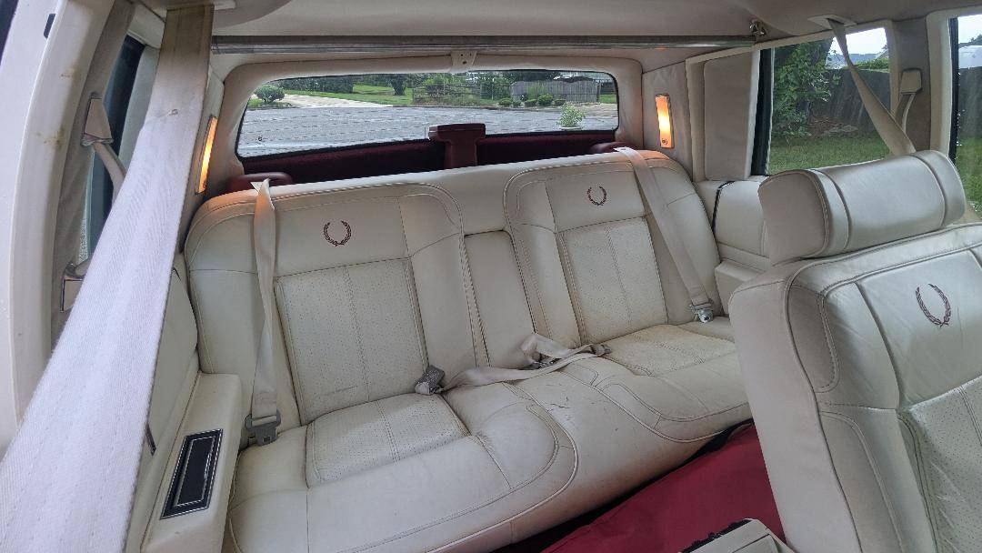 Cadillac-1991-white-7