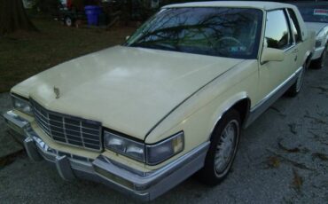 Cadillac-1991-yellow-1