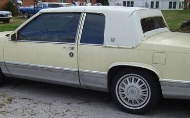 Cadillac-1991-yellow-2
