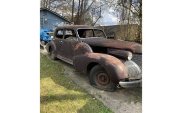 Cadillac-2-dr-sedan-1939-None-None-3