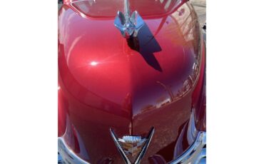 Cadillac-4-dr-sedan-1947-Red-Tan-2