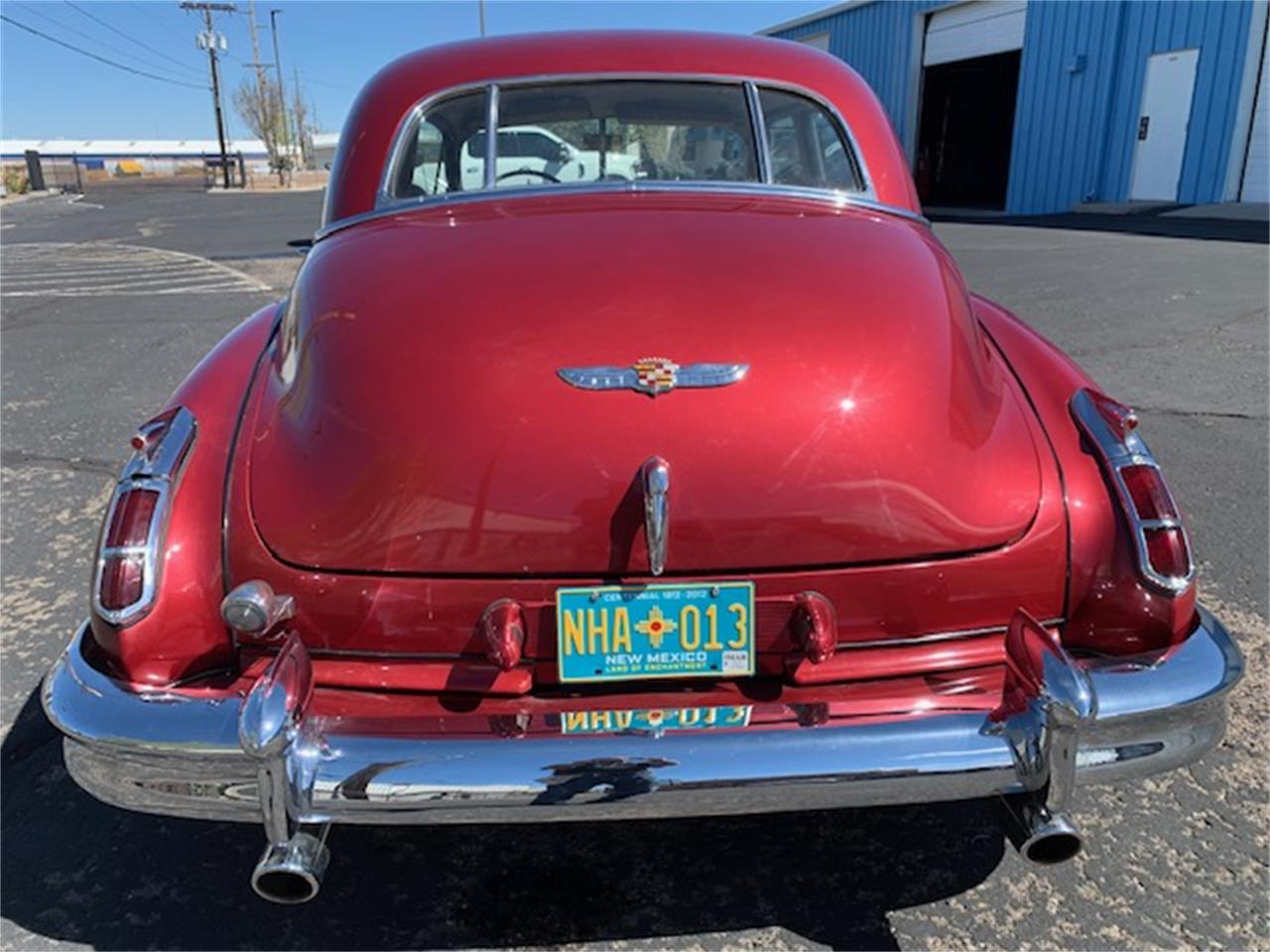 Cadillac-4-dr-sedan-1947-Red-Tan-8
