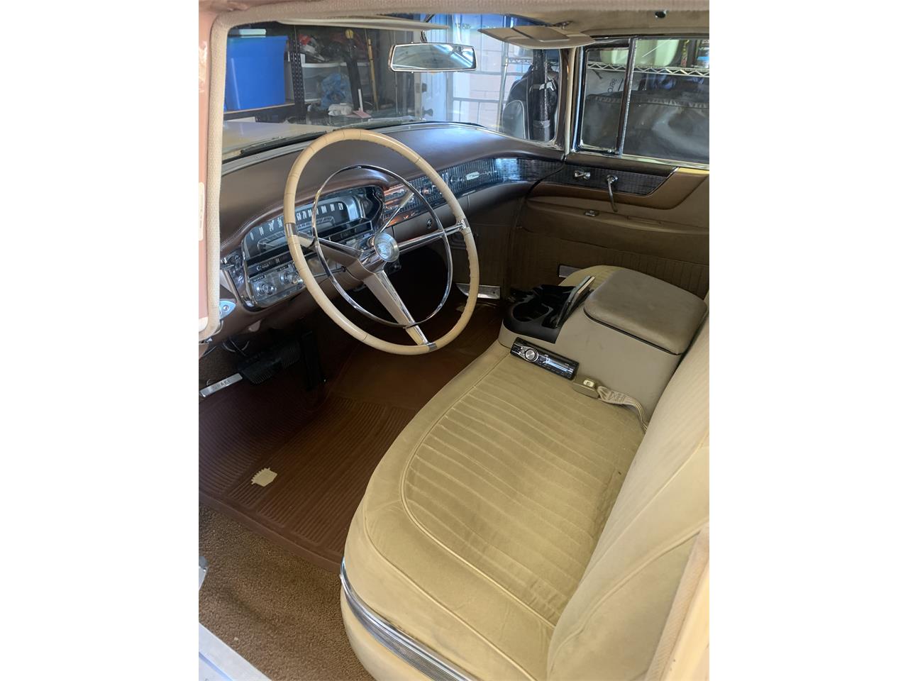 Cadillac-60-special-1956-beige-beige-8