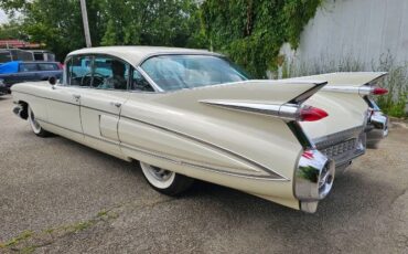 Cadillac-60-special-1959-White-BlackWhite-6