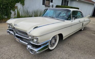 Cadillac-60-special-1959-White-BlackWhite-7