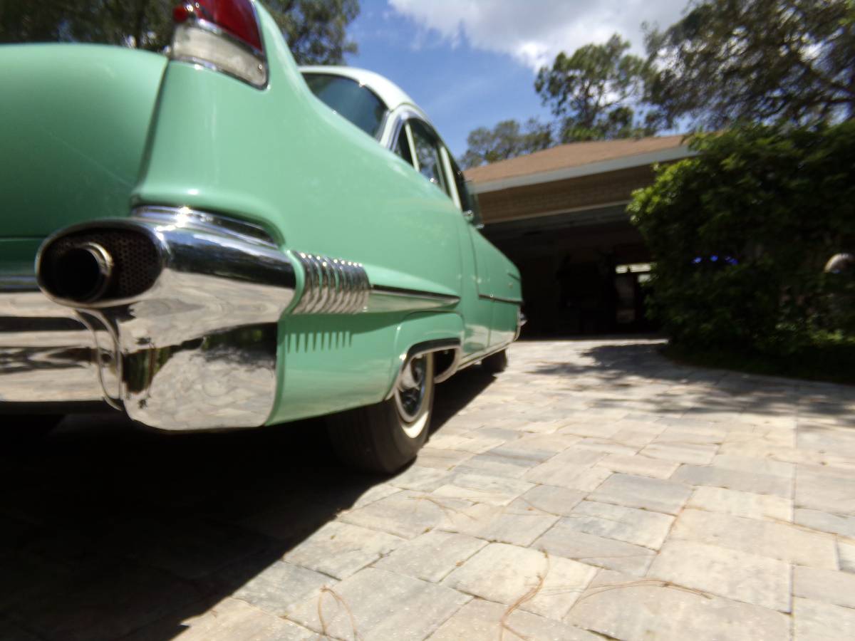 Cadillac-6200-series-1956-green-5