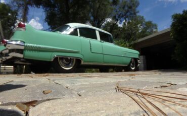 Cadillac-6200-series-1956-green-6