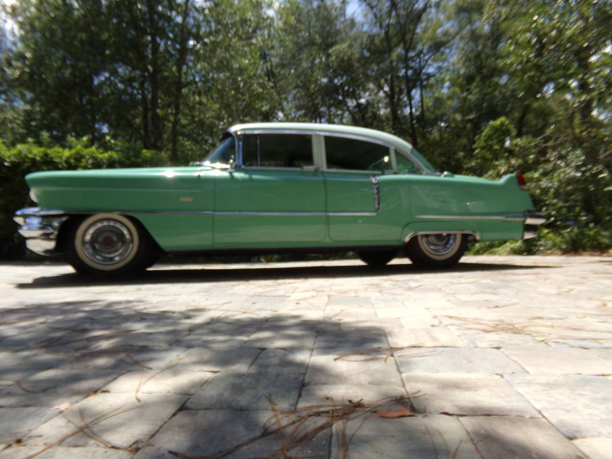 Cadillac-6200-series-1956-green