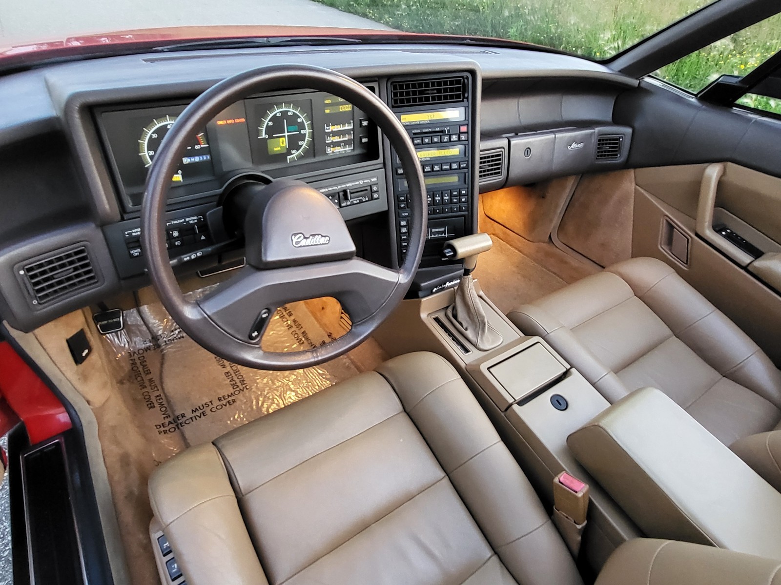 Cadillac-Allante-1988-20