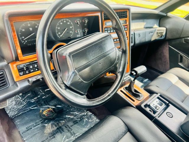 Cadillac-Allante-1991-Convertible-10