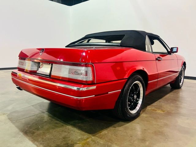 Cadillac-Allante-1991-Convertible-3