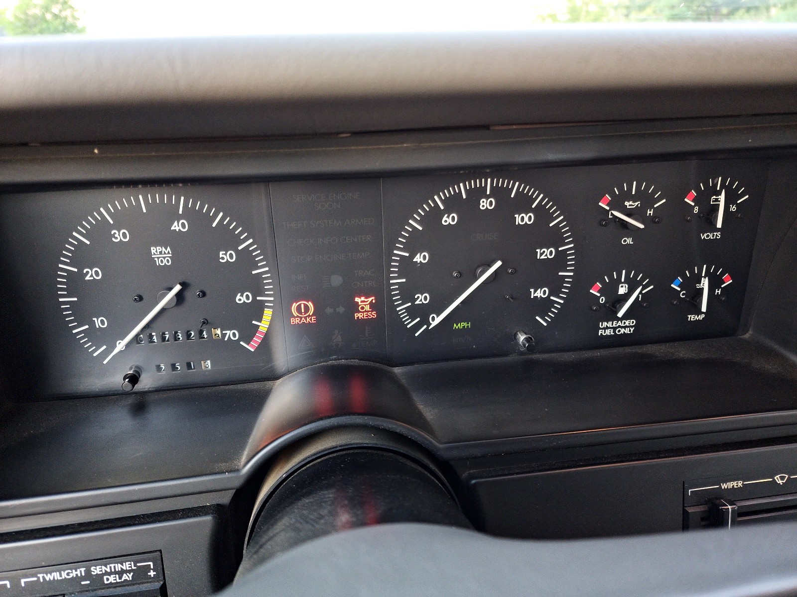 Cadillac-Allante-1993-17