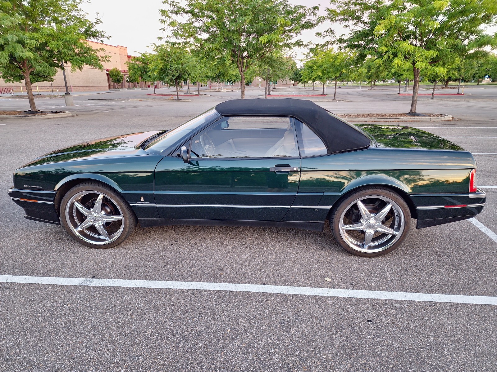 Cadillac-Allante-1993-5