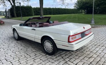 Cadillac-Allante-1993-Convertible-13