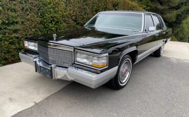 Cadillac-Brougham-1992-Sedan-1