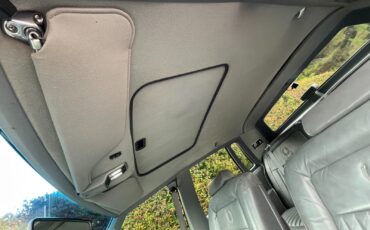 Cadillac-Brougham-1992-Sedan-27