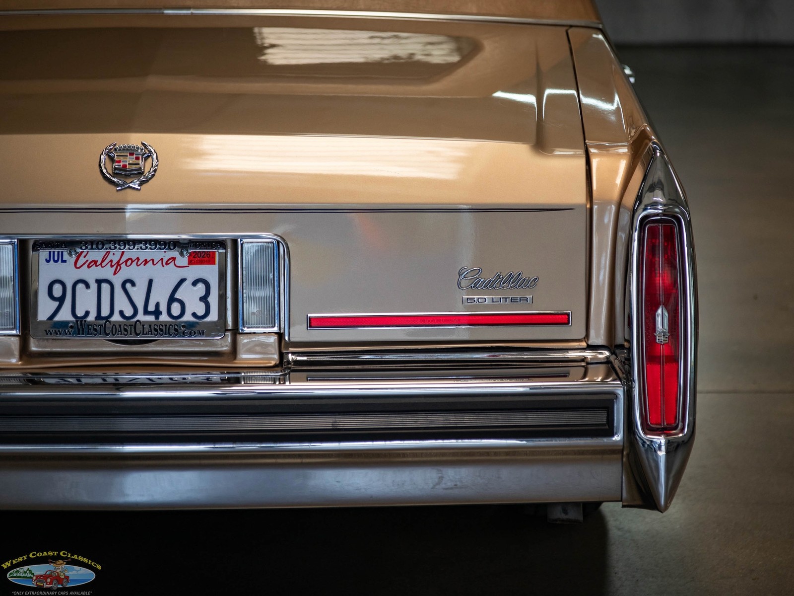 Cadillac-Brougham-with-46k-original-miles-1987-Sedan-20