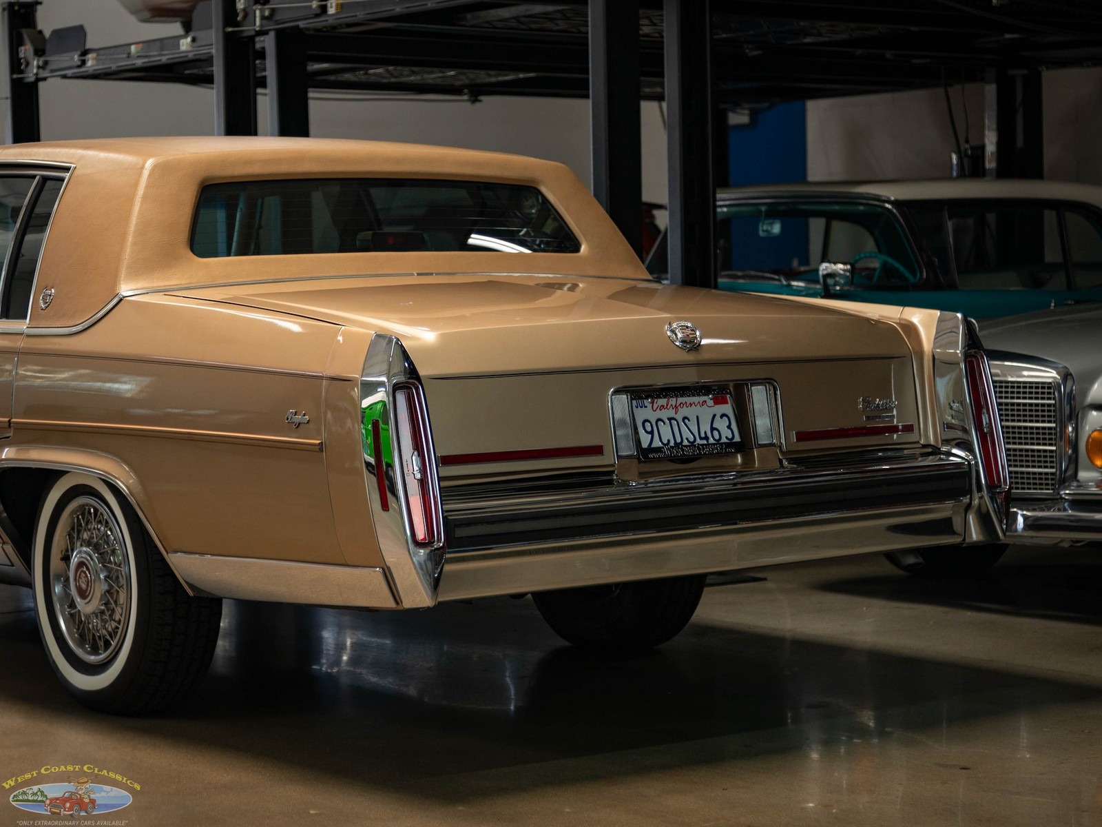 Cadillac-Brougham-with-46k-original-miles-1987-Sedan-23