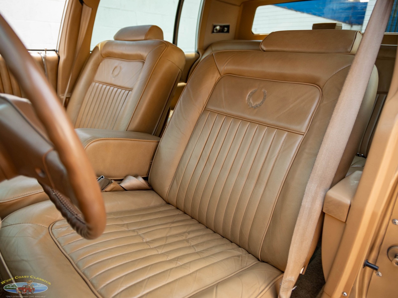 Cadillac-Brougham-with-46k-original-miles-1987-Sedan-27