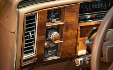Cadillac-Brougham-with-46k-original-miles-1987-Sedan-37