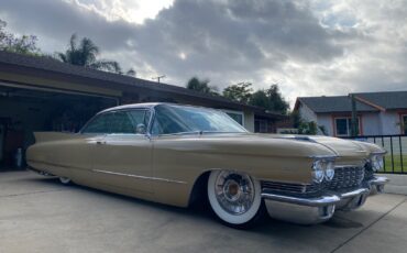 Cadillac-Coupe-1960-Coupe