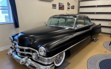 Cadillac-Coupe-deville-1952-Black-White-11