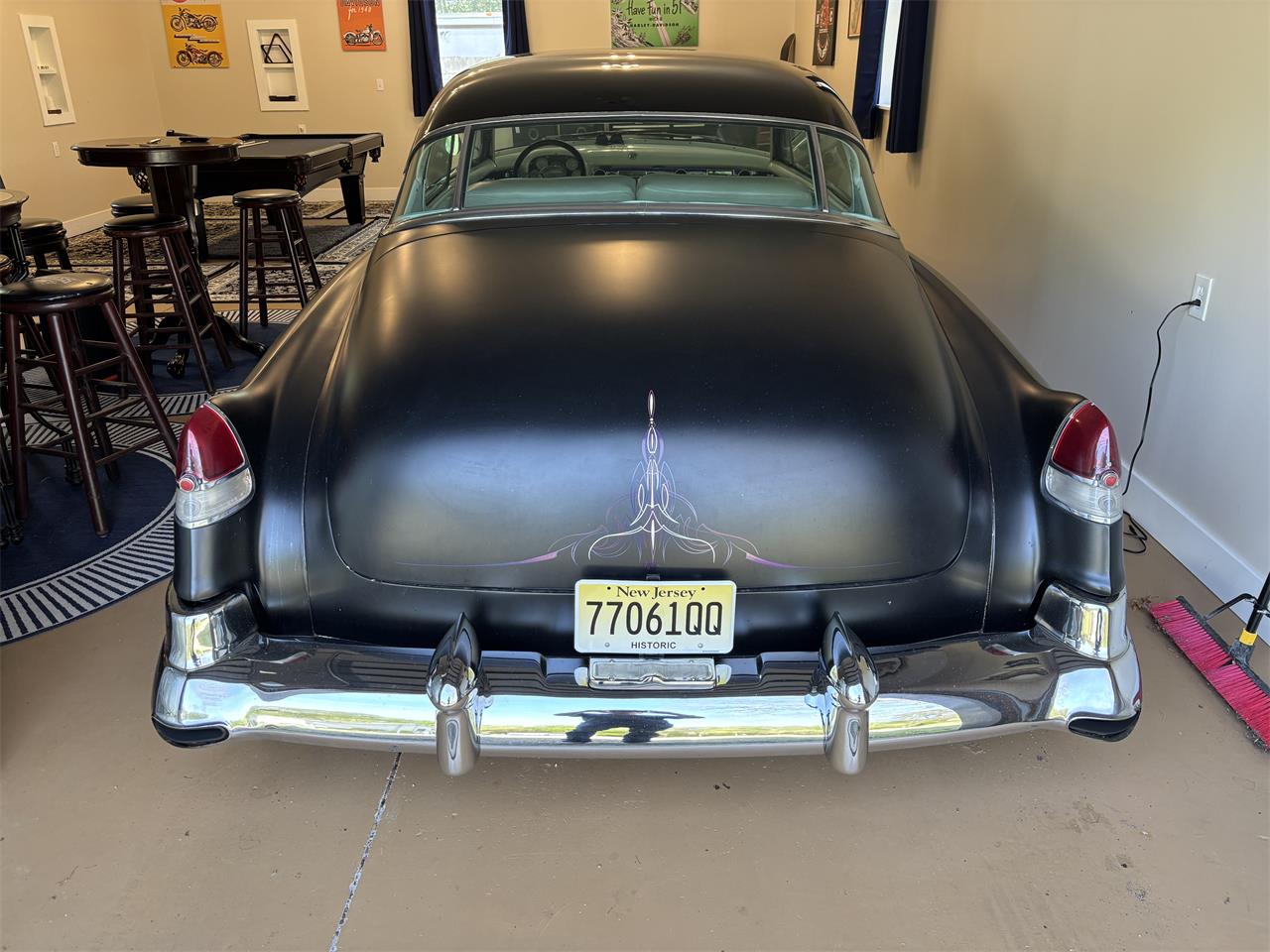 Cadillac-Coupe-deville-1952-Black-White-12