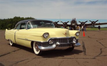 Cadillac-Coupe-deville-1954-Apollo-Goldblack-Green-15