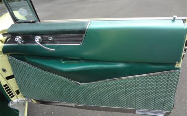Cadillac-Coupe-deville-1954-Apollo-Goldblack-Green-26
