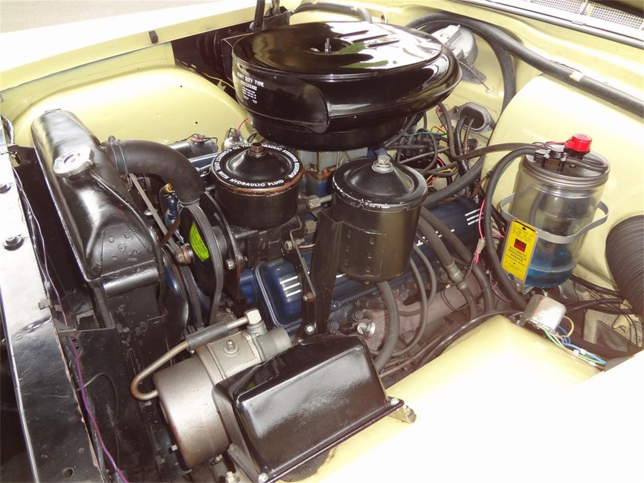 Cadillac-Coupe-deville-1954-Apollo-Goldblack-Green-31