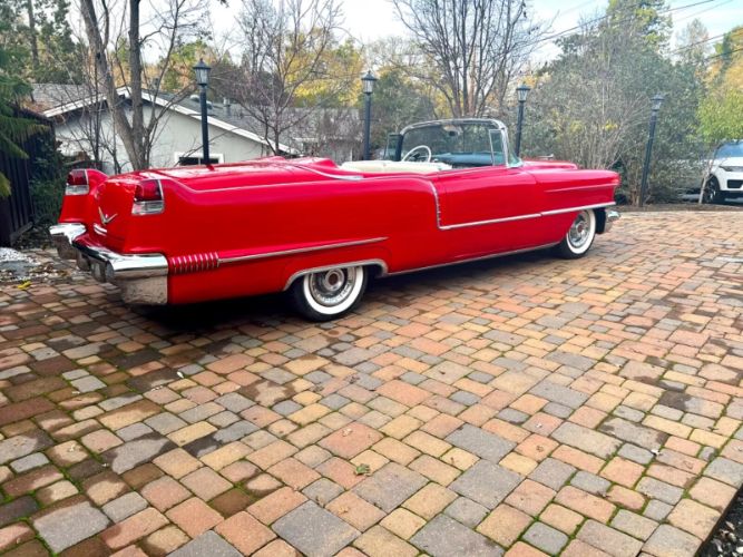 Cadillac-Coupe-deville-1956-2