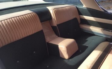 Cadillac-Coupe-deville-1957-Laurel-Mountain-Pink-PinkSilver-11